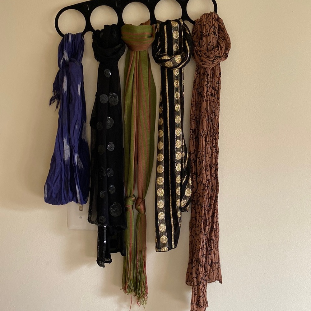 5 Random scarves